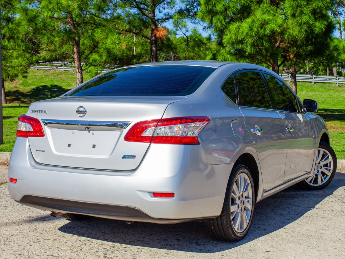 Nissan Sentra 1.8 Exclusive CVT Ex.Full | Permuta / Financia Nissan Sentra 1.8 Exclusive CVT Ex.Full | Permuta / Financia
