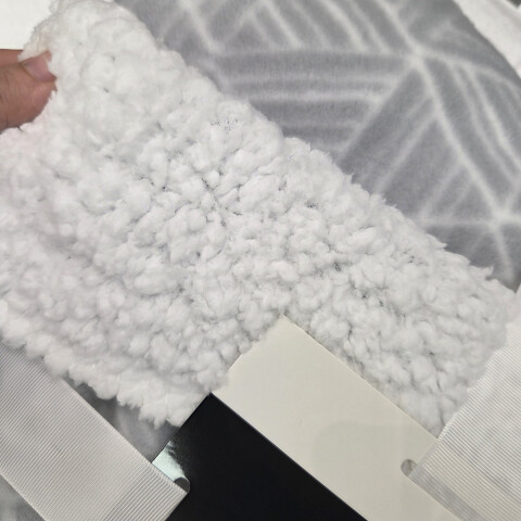 Frazada con Corderito King Size Home Class 240 x 260 cm GEOM GRIS