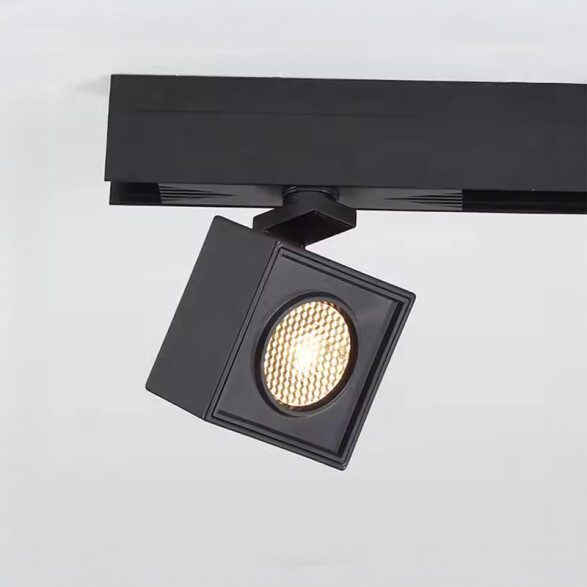Spot Led p/riel magnét. cuad negro 12W cálida 24° ZU0541