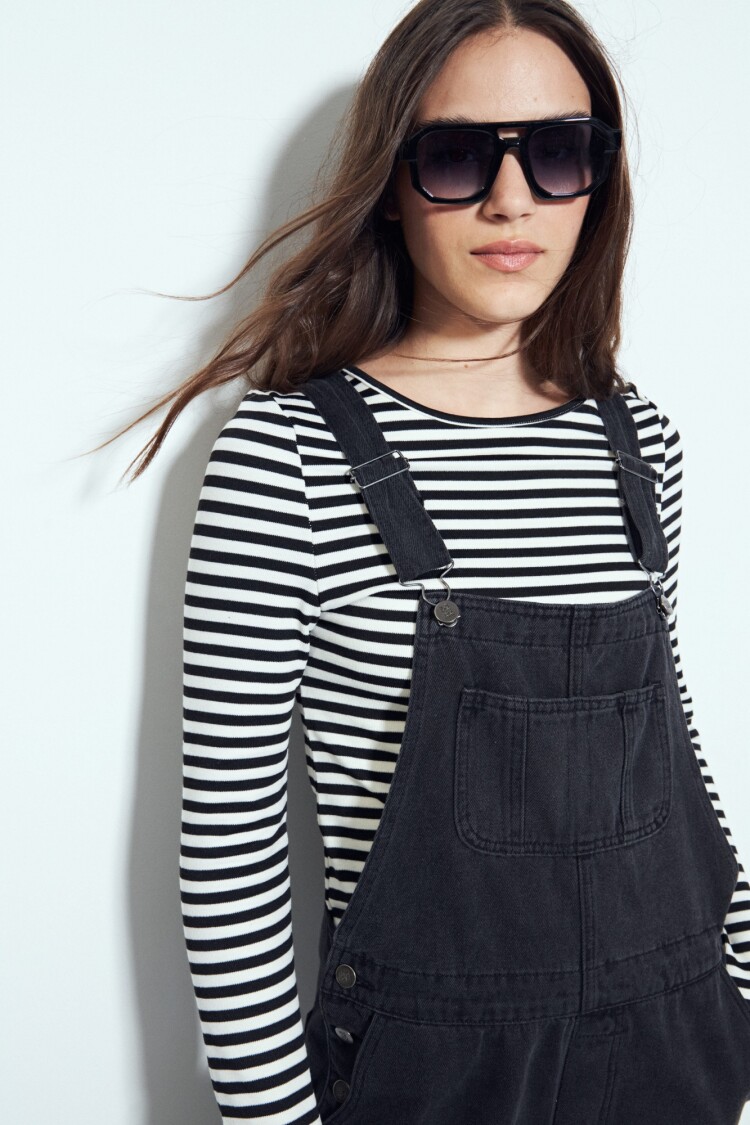 REMERA ORLANDO Negro/Crudo