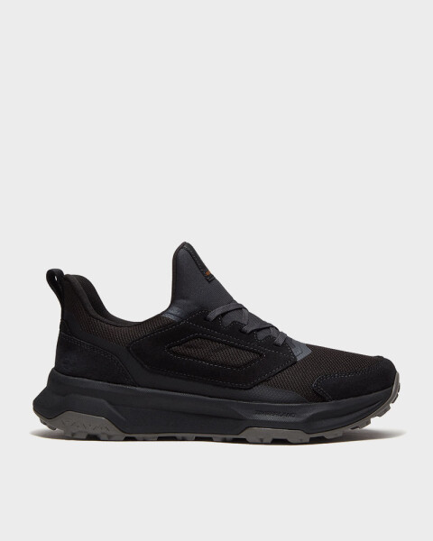Low Lace Up Sneaker Black Mesh