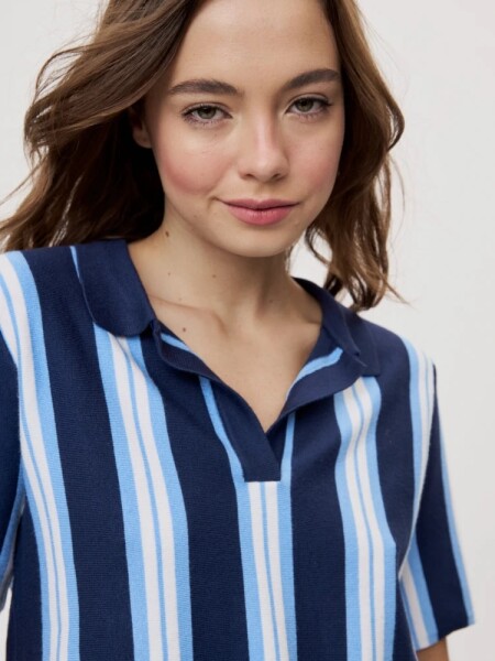 REMERA P.CAKE FEVORA AZUL