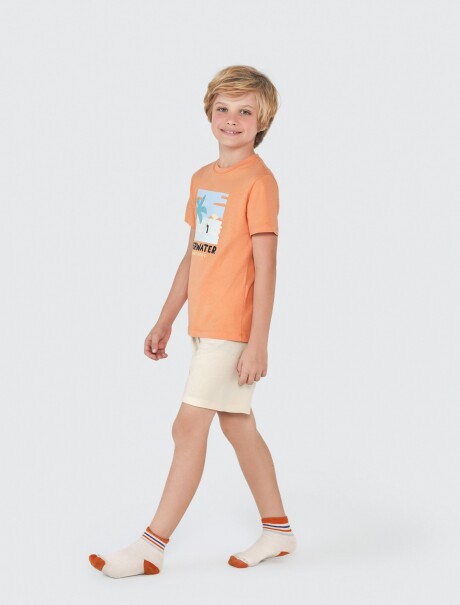 PIJAMA INFANTIL CON ESTAMPA Y VERMUDA NARANJA
