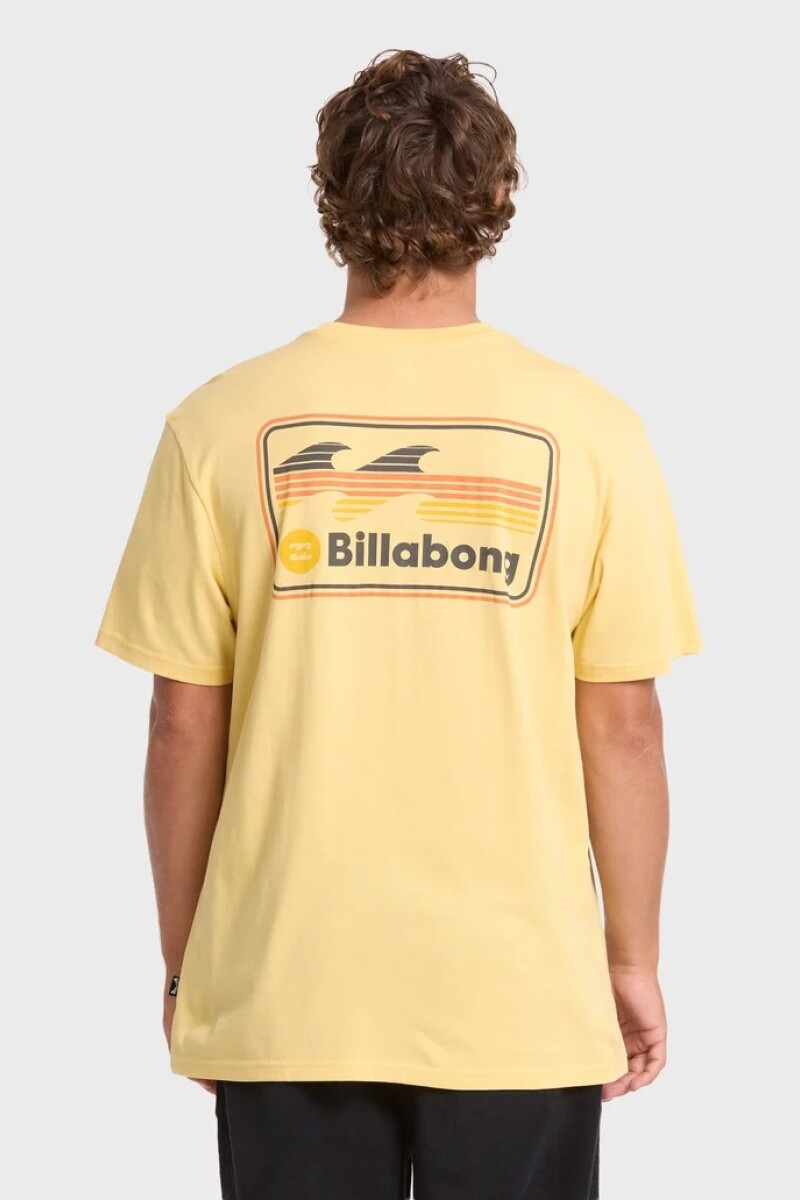 REMERA RUNNER PREMIUM SS 6-beige