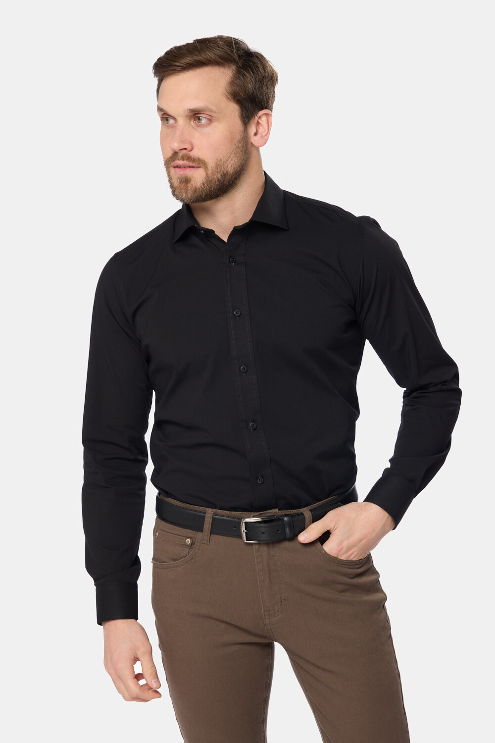 CAMISA LISA DE VESTIR CON SPANDEX Negro