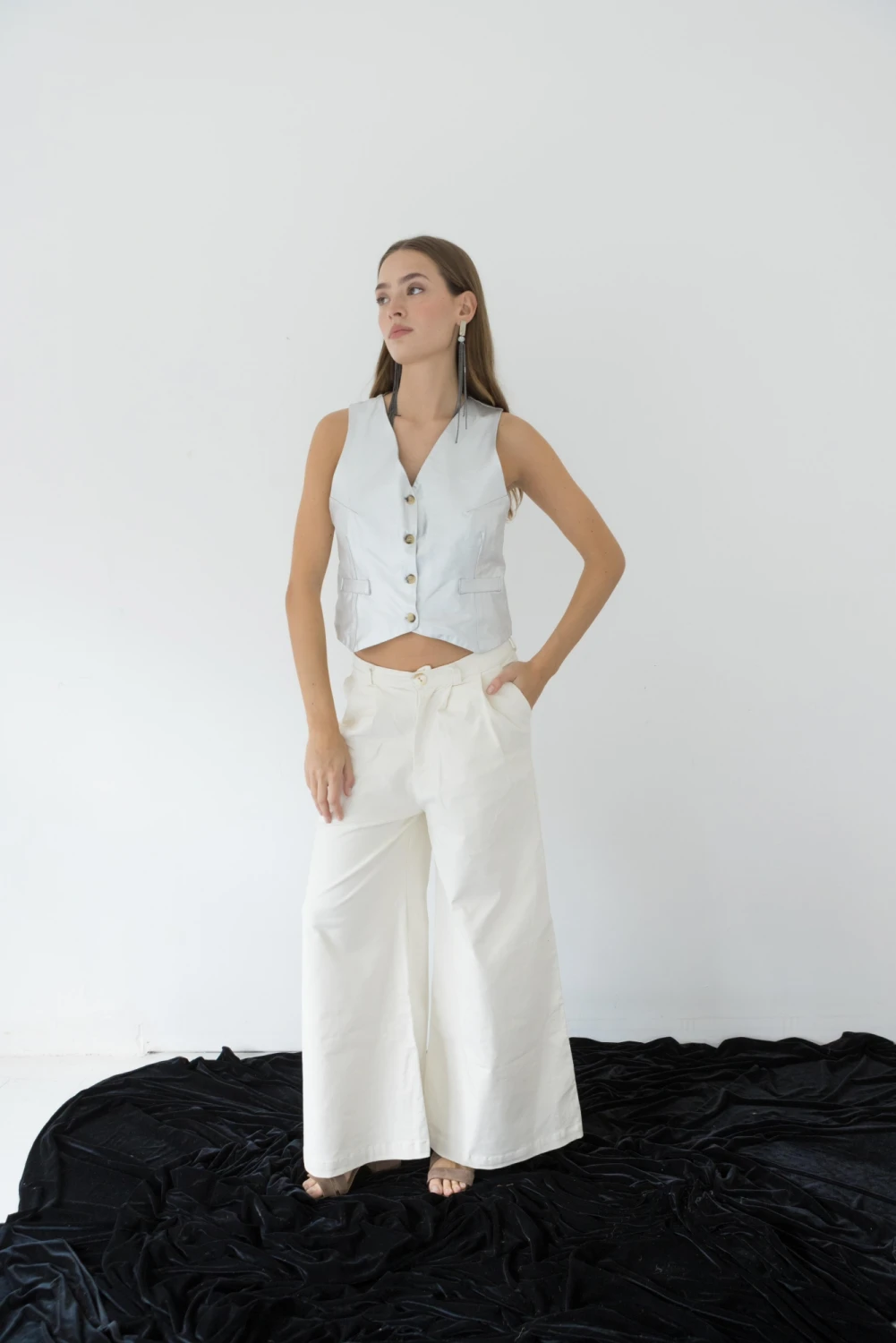 Avenue Vest