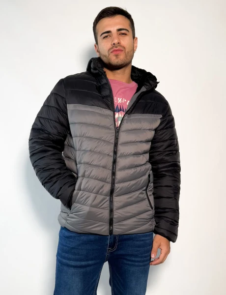 Campera de nylon combinada con capucha Kiaro Gris