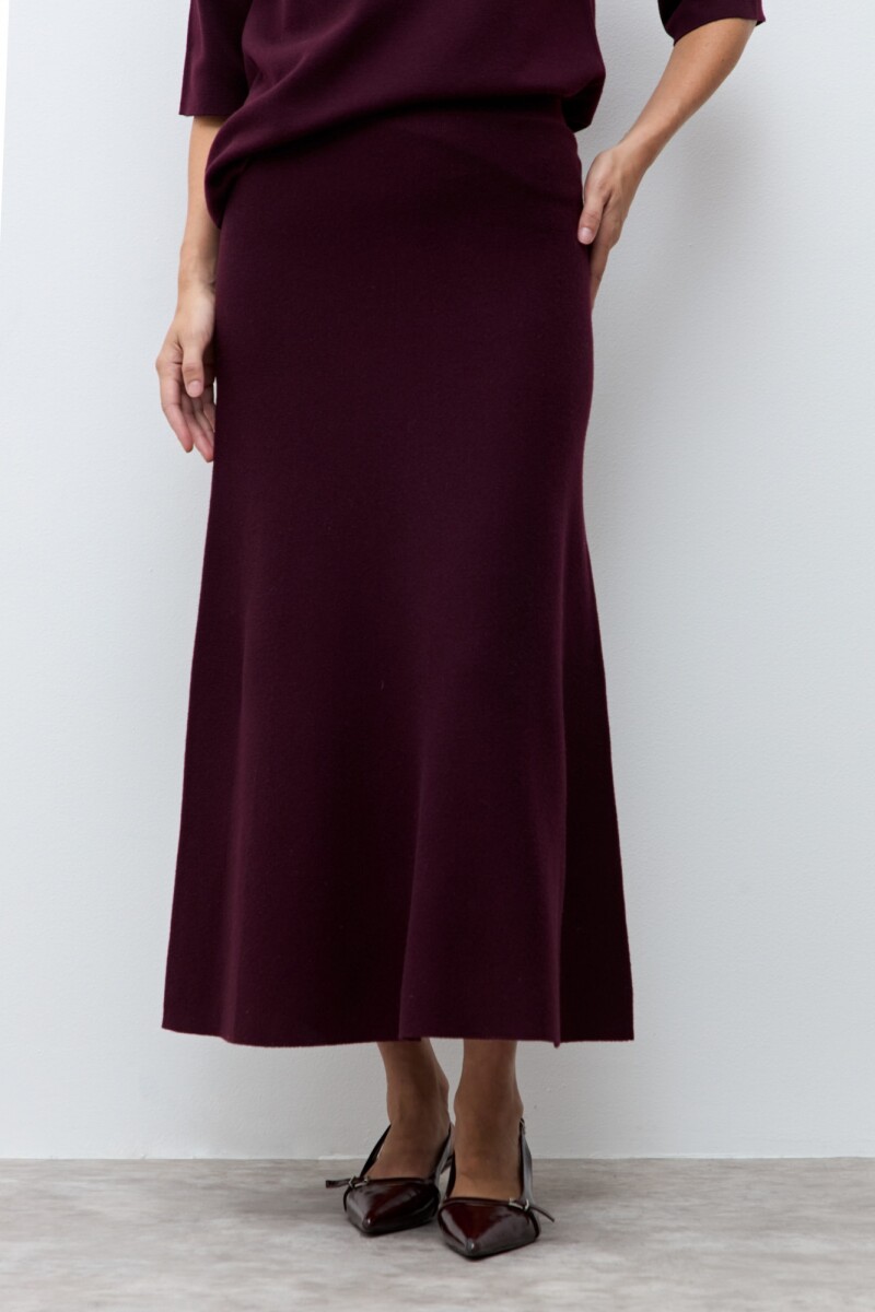 Falda tejida ciruela