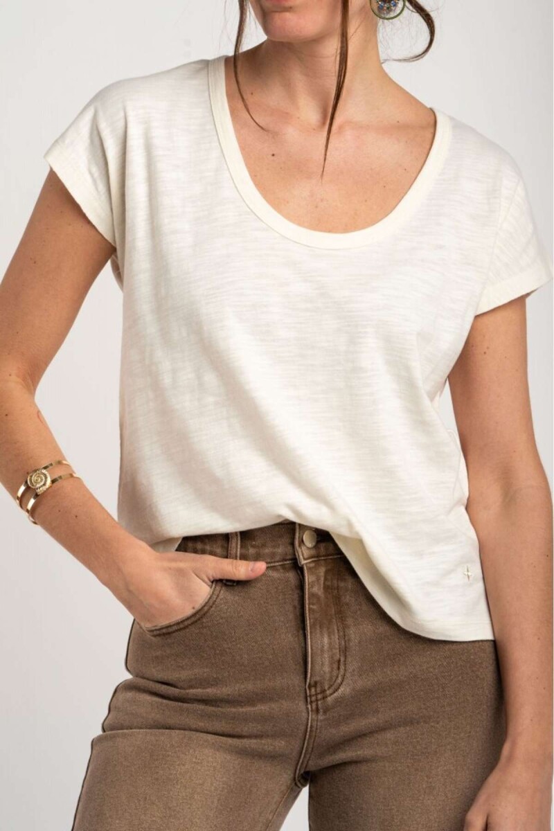 Remera Algodón Flame - Nacar 