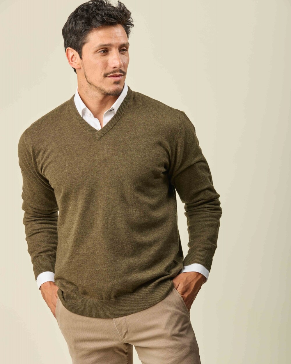 Buzo Lambswool Escote V Verde