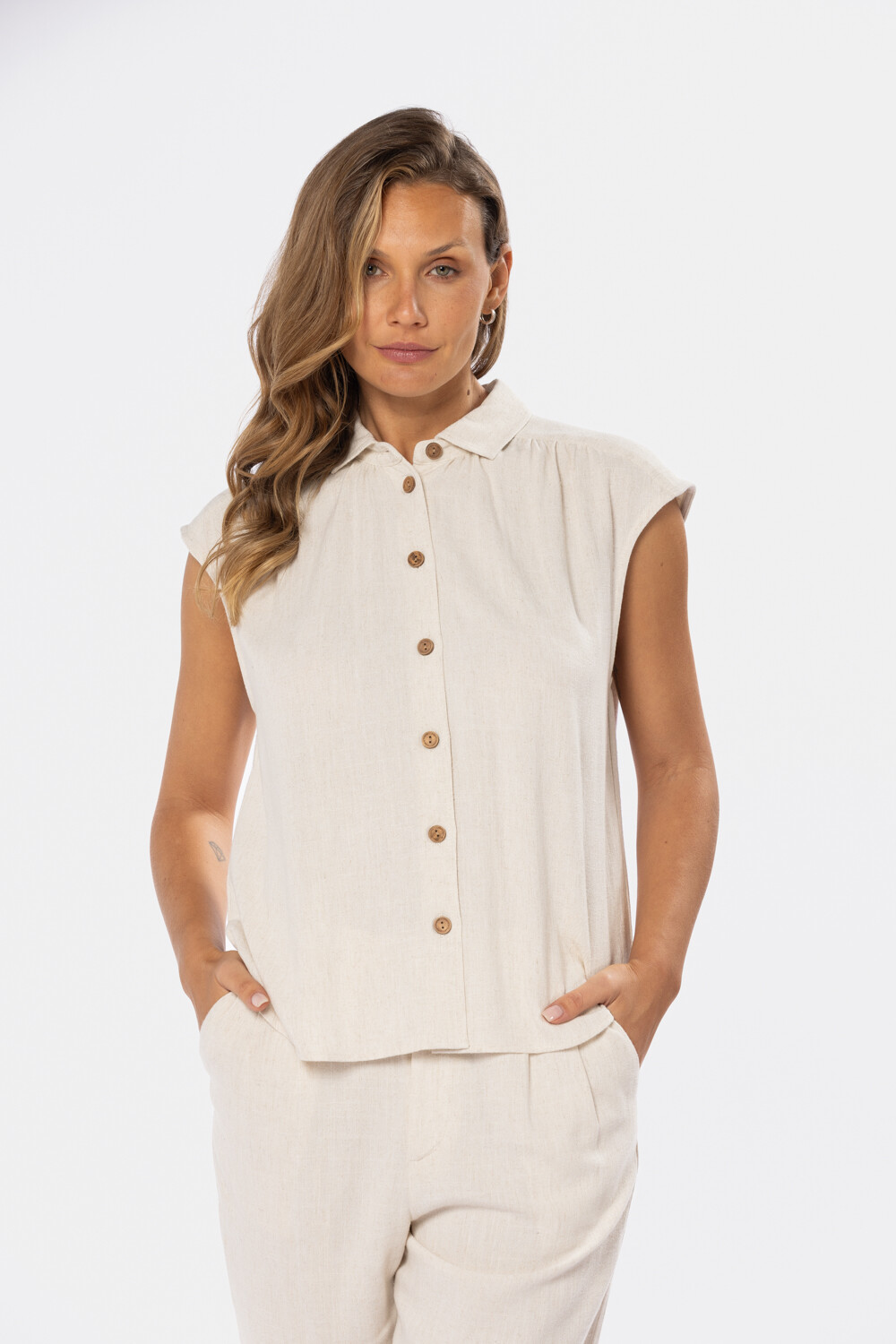 CAMISA DE LINO Beige