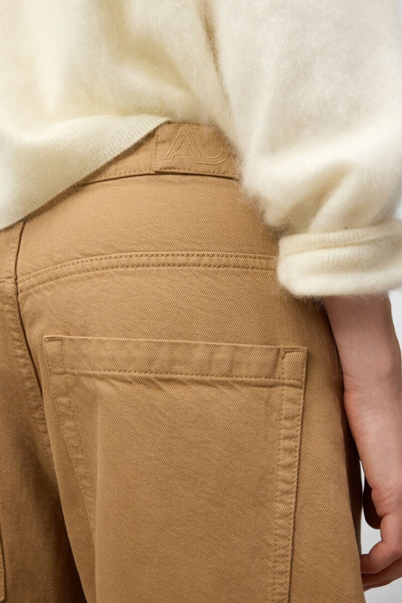 PANTALÓN Camel