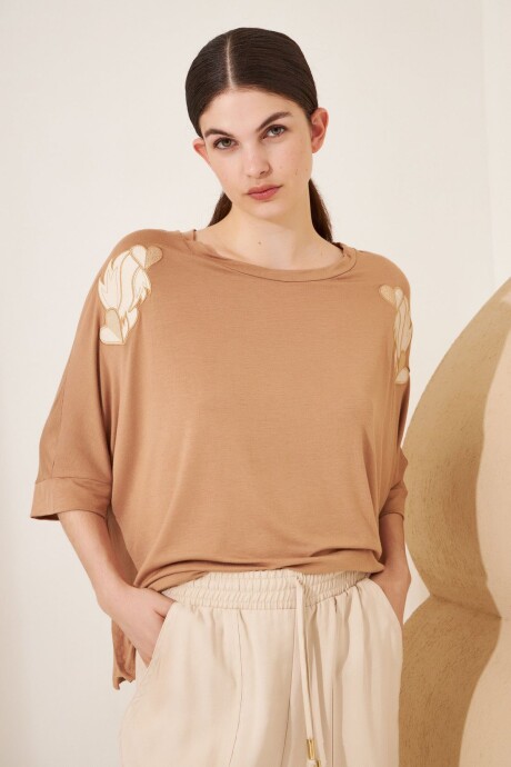 REMERON CARRIE CAMEL