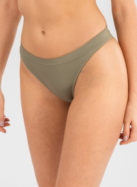 Colaless prili Verde malva