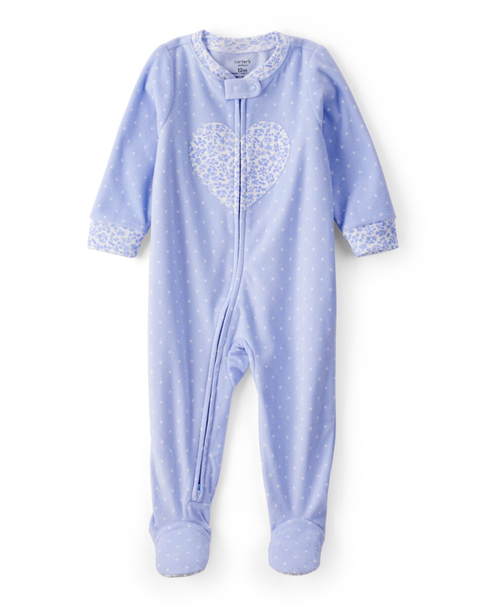 Pijama una pieza de micropolar, con pie, estampa corazón 