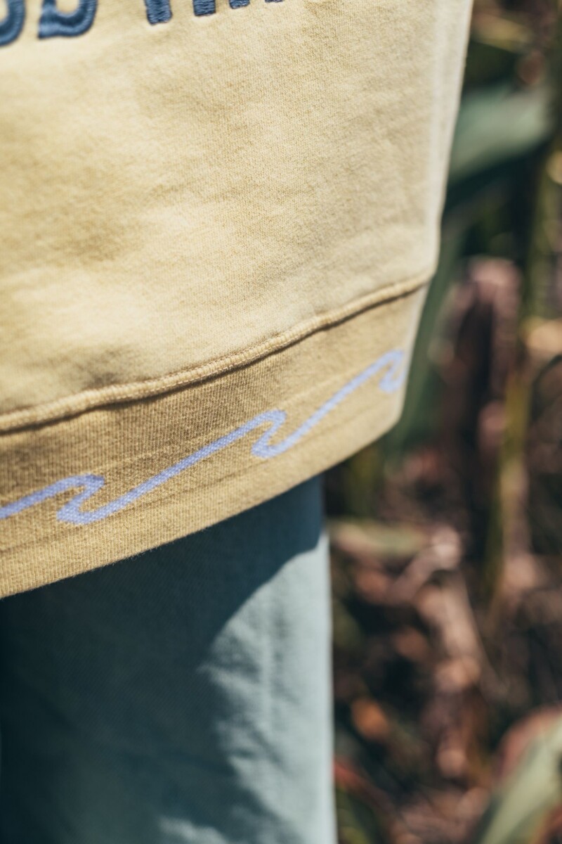 Hoodie Fiji Bordado / Amarillo U