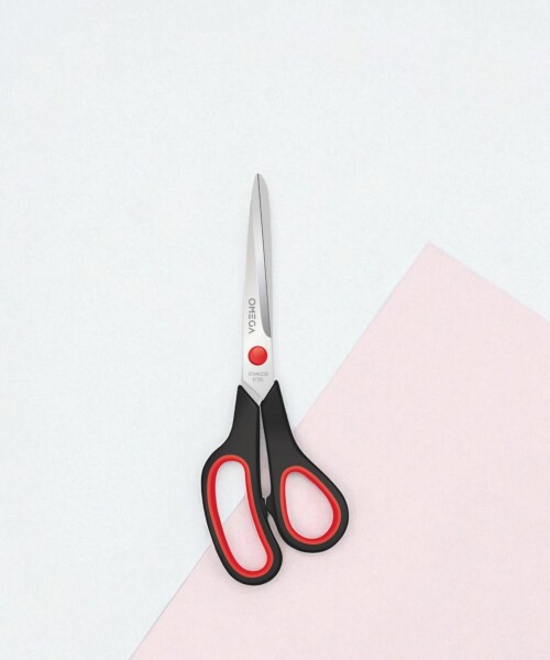 Tijera omega 21 cm. (8 1/2") - negro Tijera omega 21 cm. (8 1/2") - negro