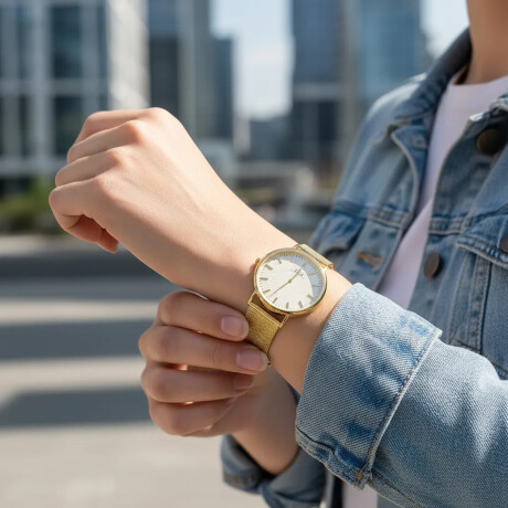 Reloj de Pulsera para Mujer Diseño Elegante Urbano Moderno Dorado