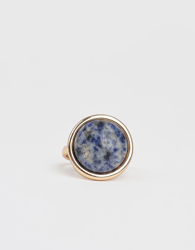 Anillos Medianos y Grandes Con piedra Anillo Mediano Con Piedra - Dorado