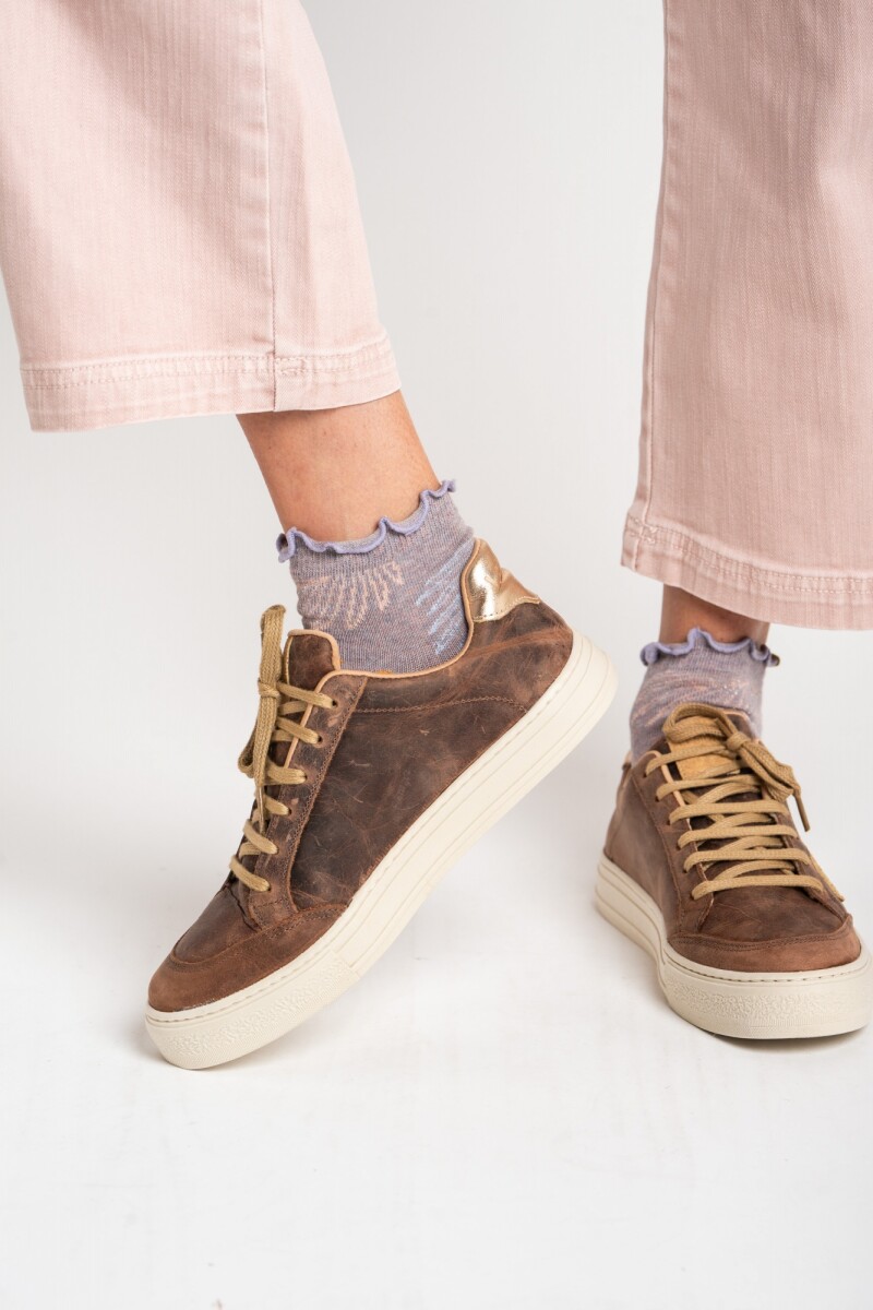 Zapatilla Cuero Chocolate