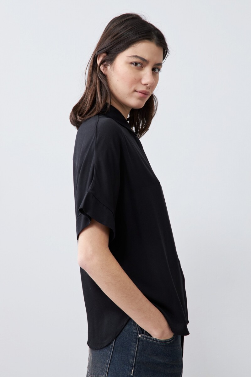 Camisa manga corta negro