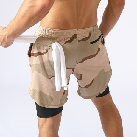 Short deportivo con calza Camo