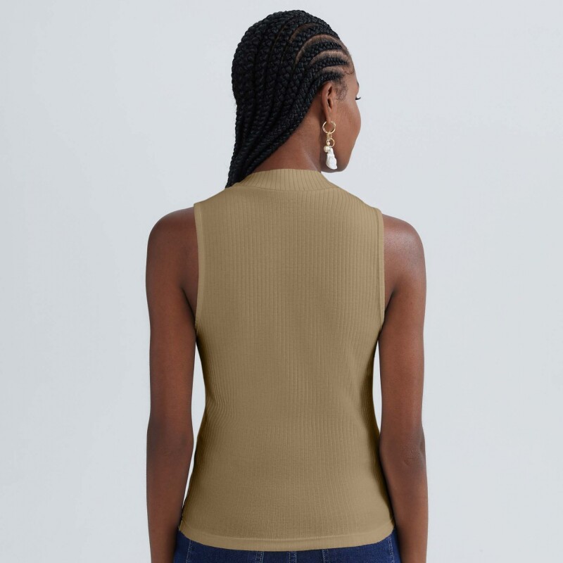 CAMISETA REGATA FEM MARRÓN MEDIO