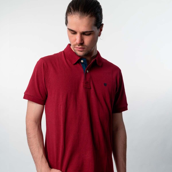 Remera Piqué Wine