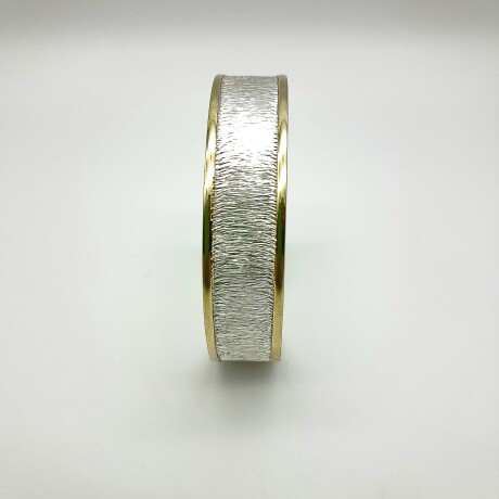 Esclava de plata 925 y double en oro 18 ktes. Esclava de plata 925 y double en oro 18 ktes.