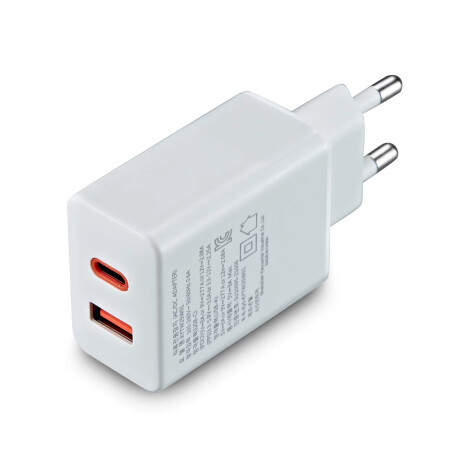 Cargador de pared genérico Doble USB y USB-C cableado 3.4A Cargador de pared genérico Doble USB y USB-C cableado 3.4A