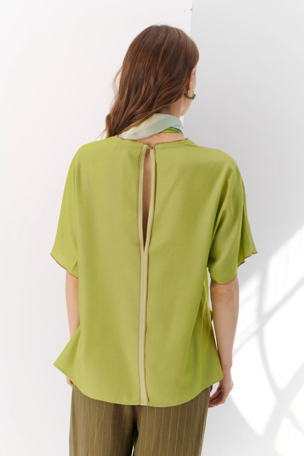 BLUSA TENCEL SOFT verde 2