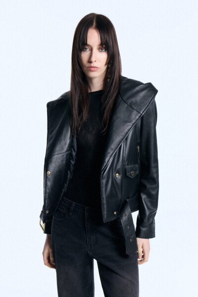 CAMPERA CUERO GRETTA Negro