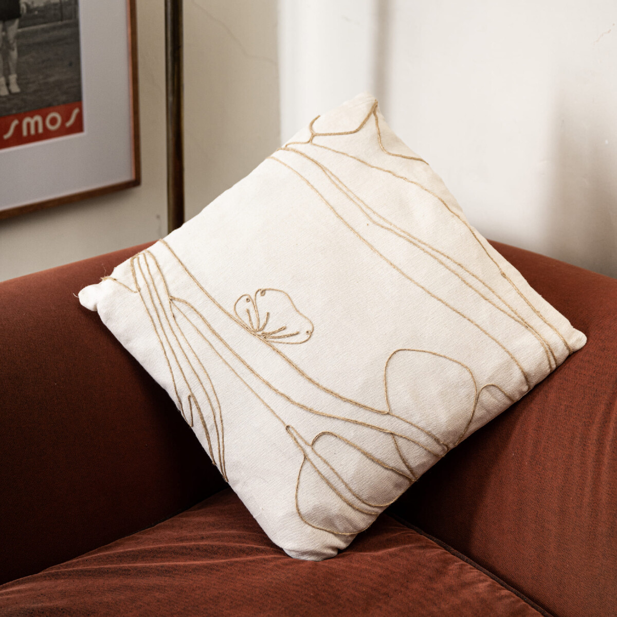 Funda de almohadón lineas orgánicas marrones 45x45cm 