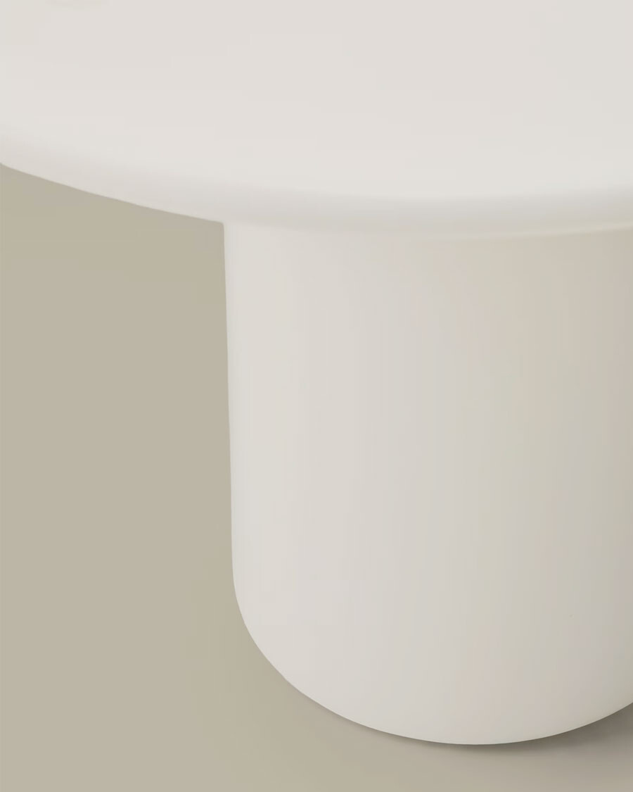 Mesa de centro Albanella de cemento con acabado blanco brillante Ø65 cm