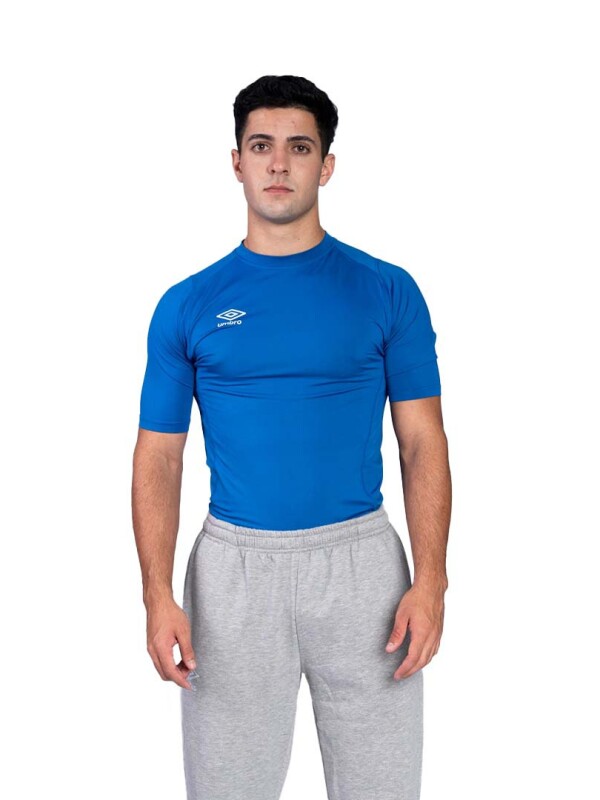 Remera Térmica Manga Corta Umbro Hombre 030