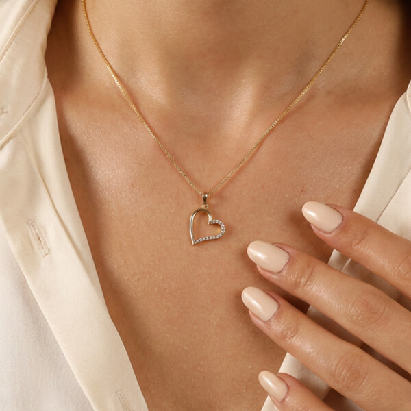 Colgante Amore de oro amarillo 18k. con circonias Colgante Amore de oro amarillo 18k. con circonias