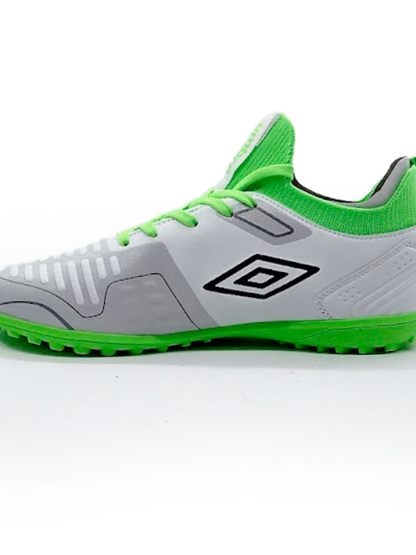 Calzado Flash TF Umbro Hombre 9v2