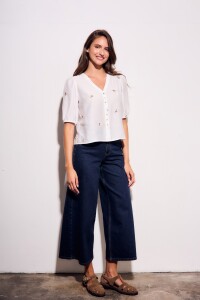 Blusa Viscosa Bordada Nacar