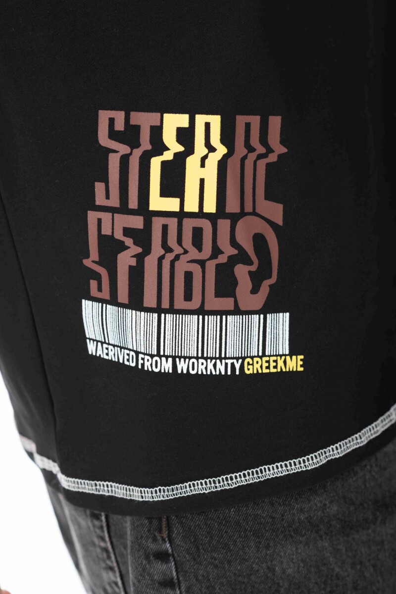 Remera Antisocial Negro