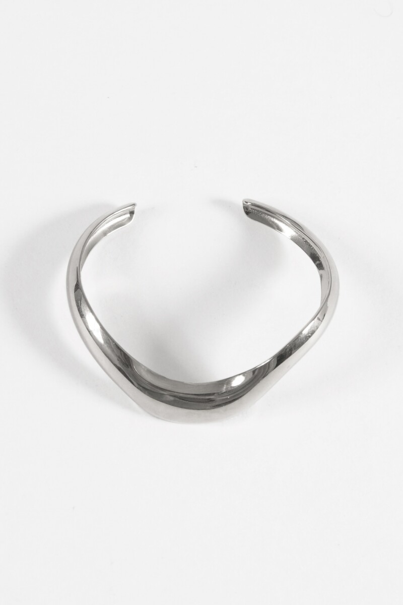 Pulsera rígida wavy acero plateado
