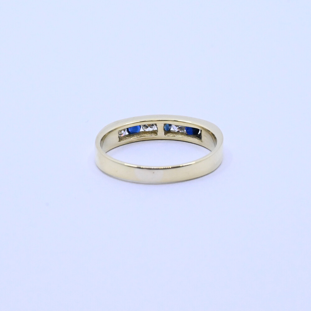 Anillo medio sin fin oro 18k zafiros y brillantes. Anillo medio sin fin oro 18k zafiros y brillantes.