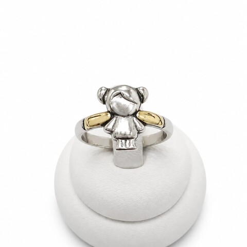 Anillo con una nena al centro Anillo con una nena al centro