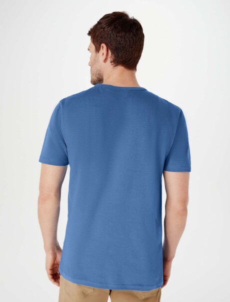 CAMISETA UNISSEX BÁSICA MODELO SLIM AZUL MARINO
