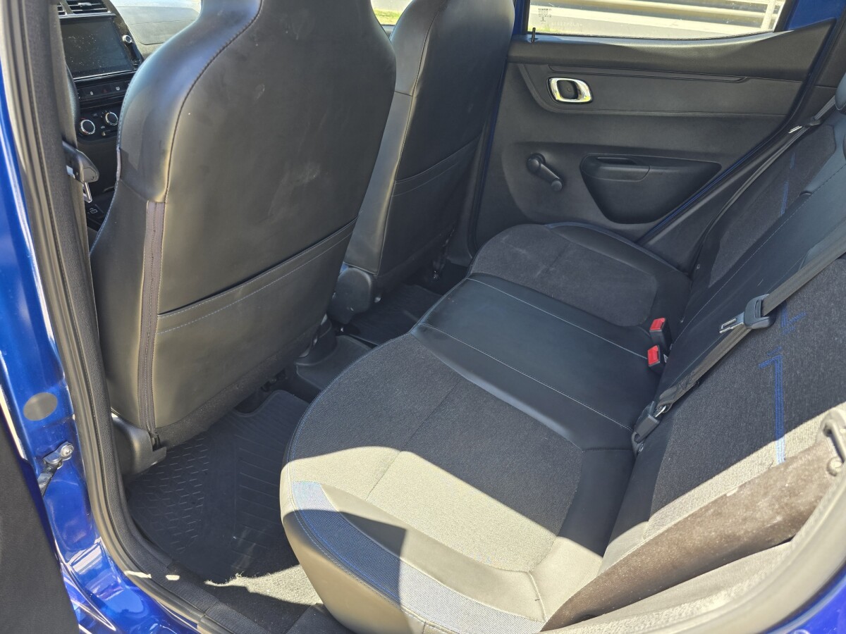 Renault Kwid 1.0 Intens Extra Full | Permuta / Financia Renault Kwid 1.0 Intens Extra Full | Permuta / Financia