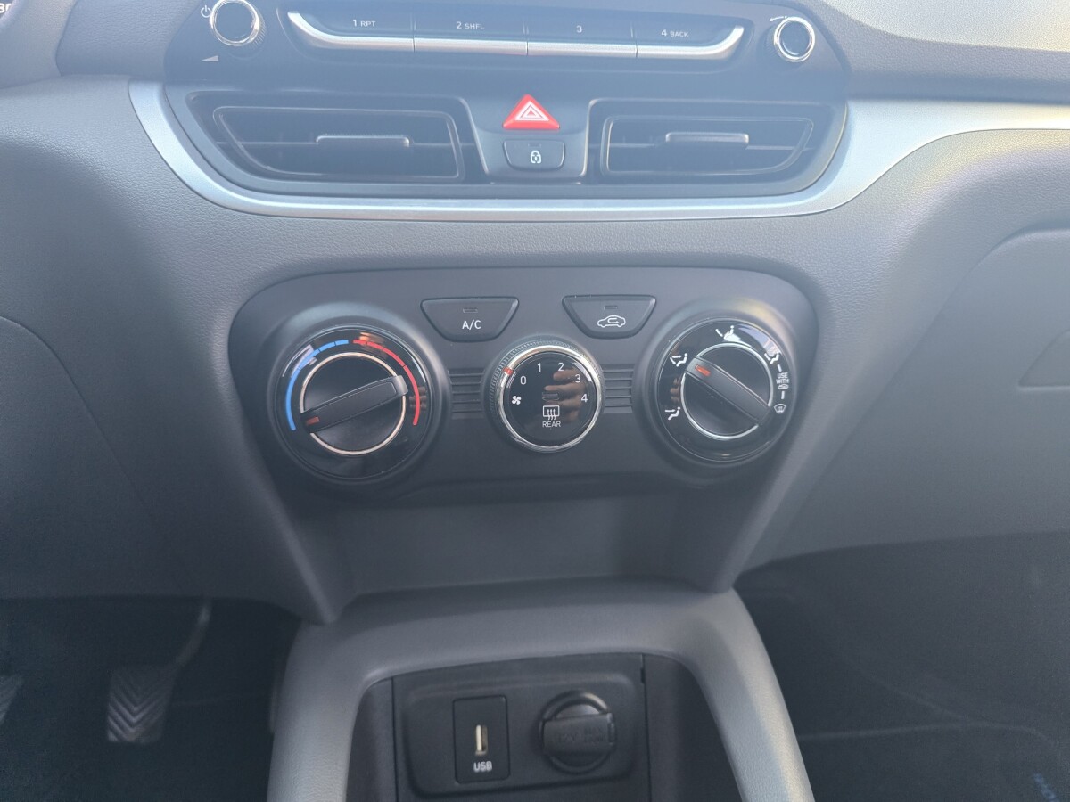 Hyundai HB20S 1.0 2022 EXCELENTE ESTADO! |Permuta / Financia Hyundai HB20S 1.0 2022 EXCELENTE ESTADO! |Permuta / Financia
