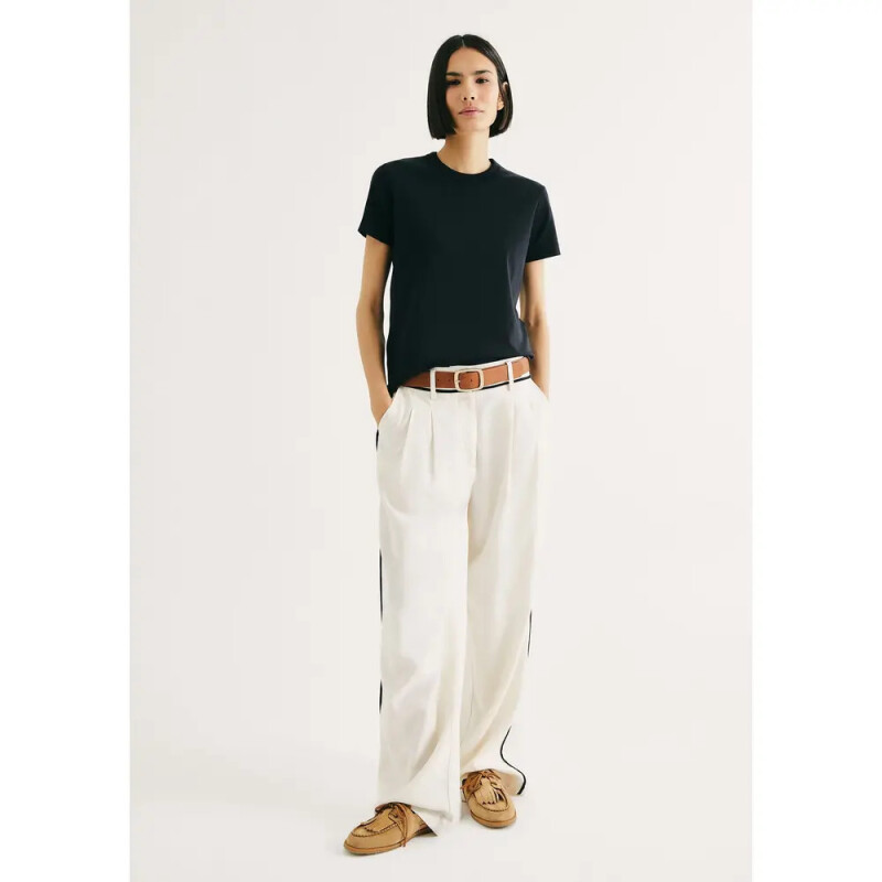 CAMISETA MM FEM PRETO ESCURO