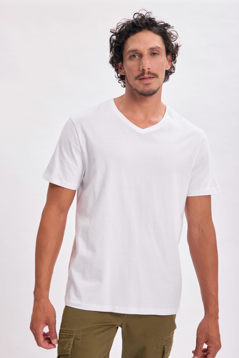 Remera manga corta cuello en v Blanca