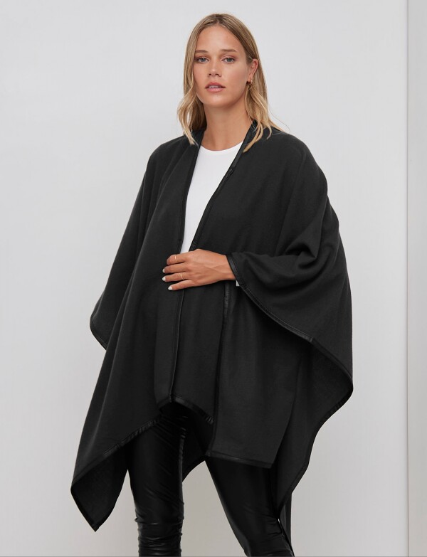 Ruana Soft Det Ribet NEGRO