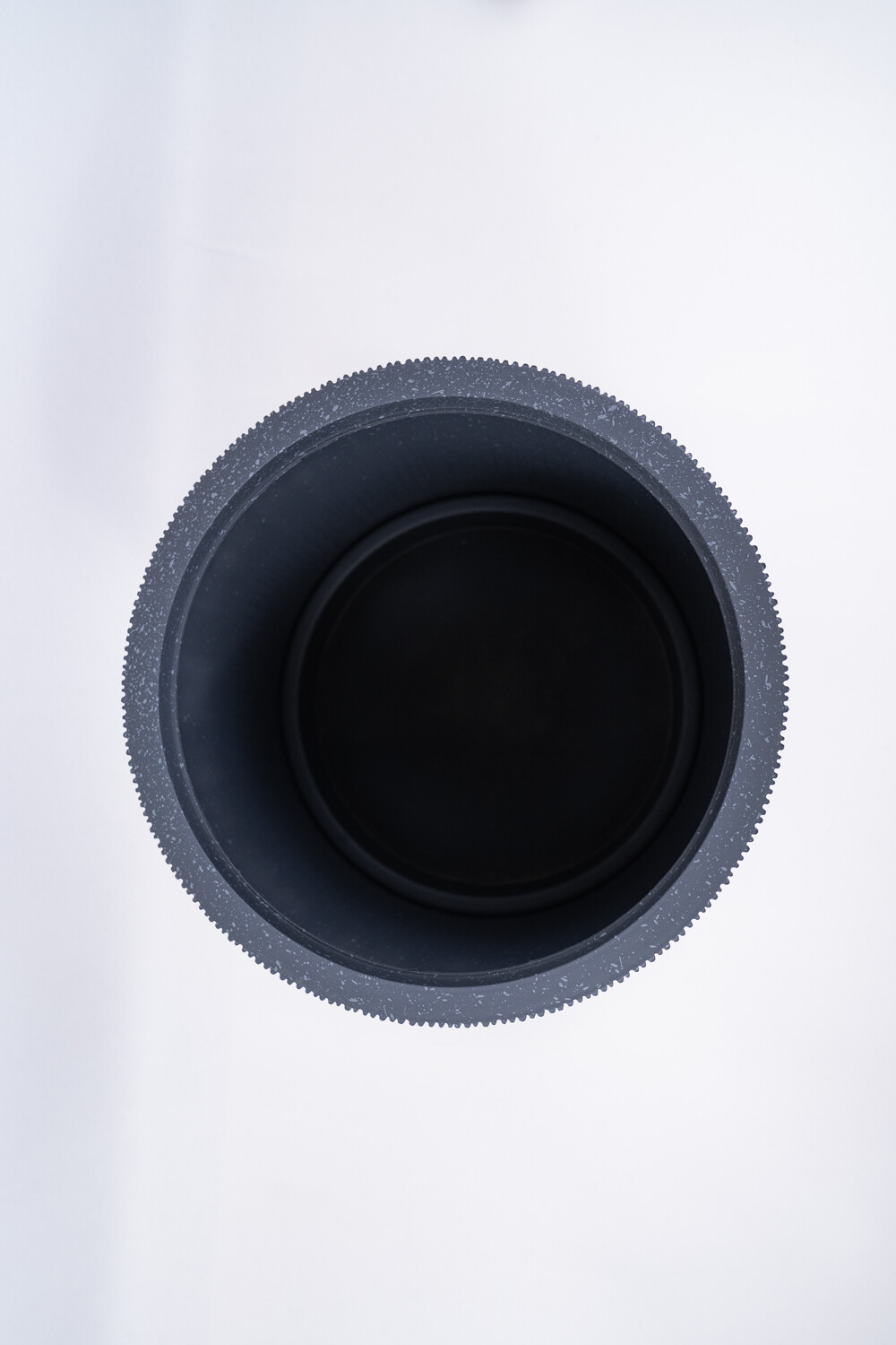 Maceta Loi Color Unico