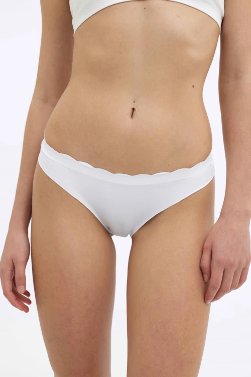 Colaless Jamelia Blanco